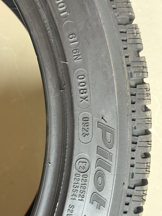 Шини зимові 235/45/19 Michelin PA4 зимние шины 235 45 r19