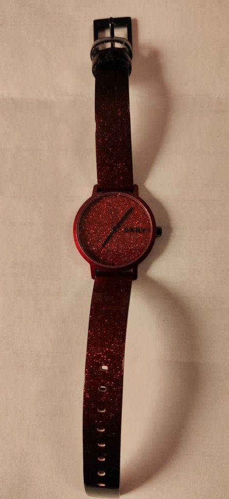 Zegarek damski DKNY