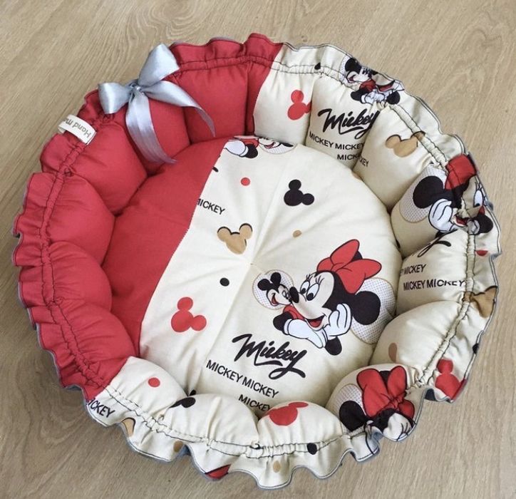 Лежаки для котов или маленьких собачек