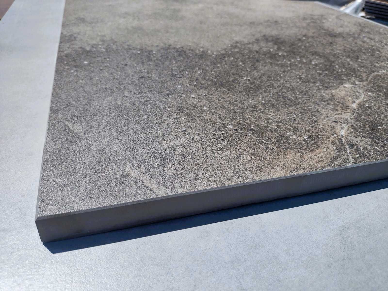 GRES 2cm 60x60 ciemnobrązowy