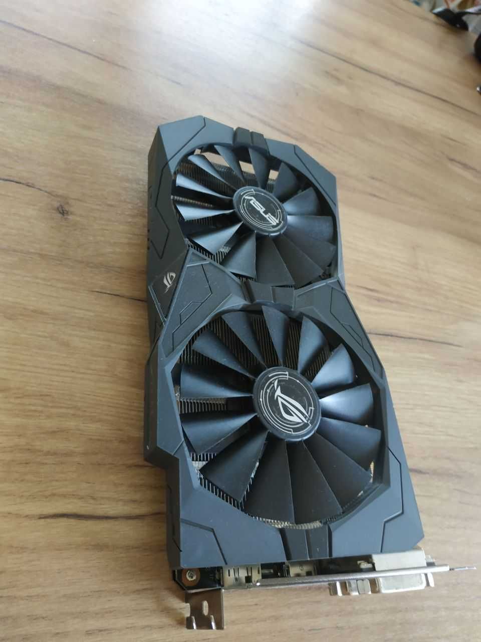 ASUS GeForce GTX 1050 Ti Strix OC 4GB GDDR5
