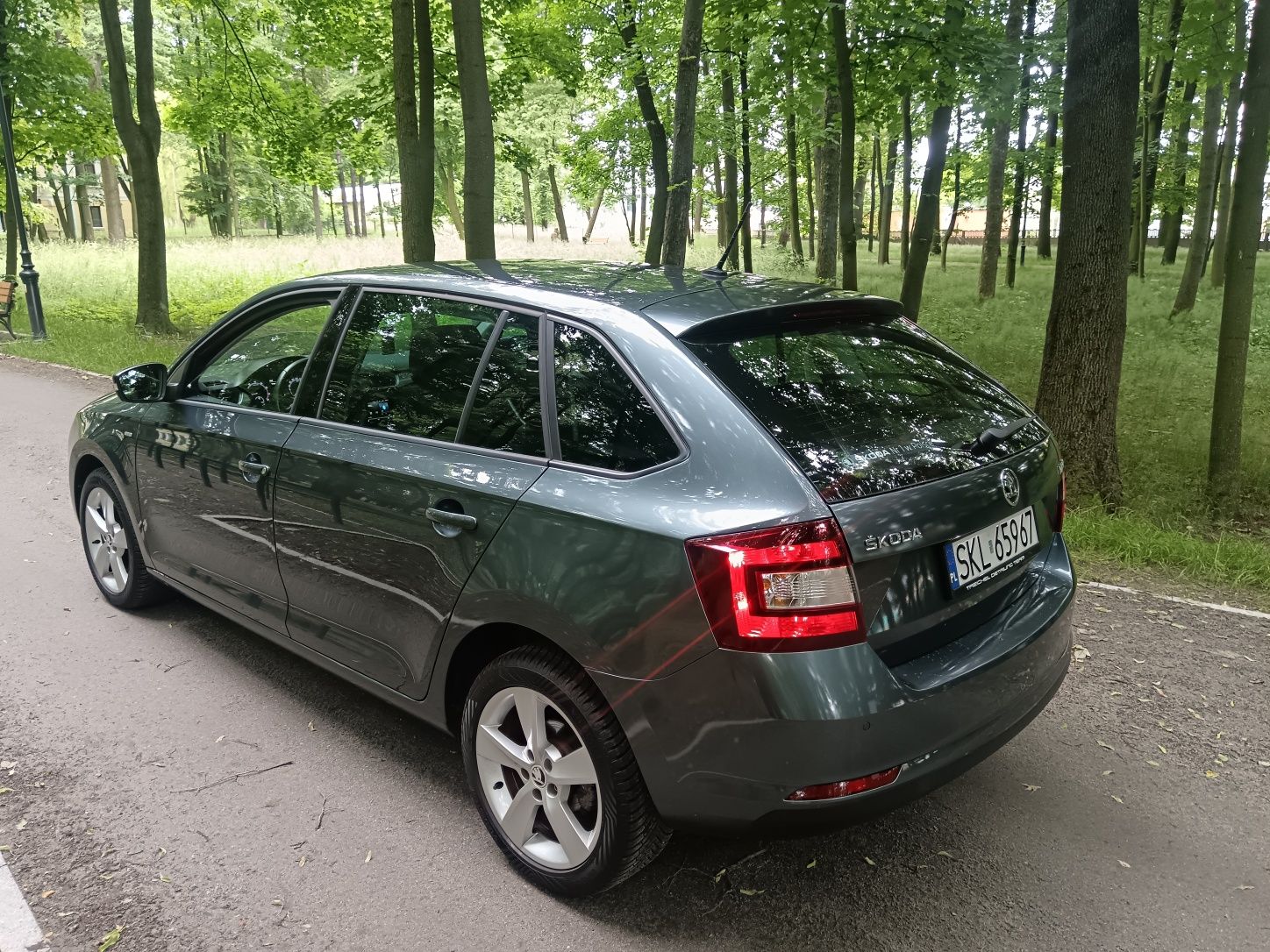 Skoda Rapid Clever dobre wyposażenie mały przebieg servisowana w ASO
