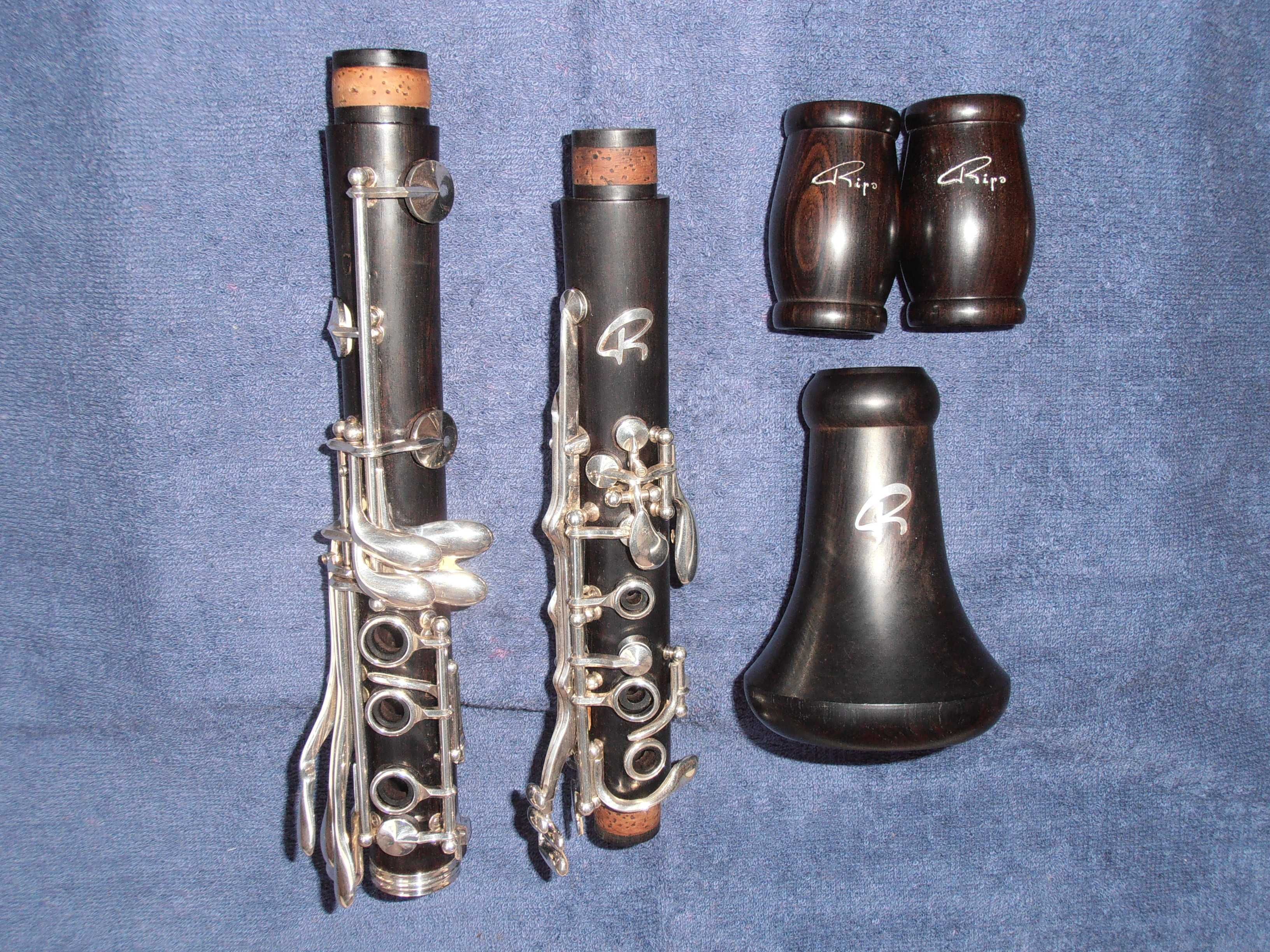 Clarinetes Si-bemol e Lá : Ripa 310 RR e 312 RR (P. Beltramini) Itália