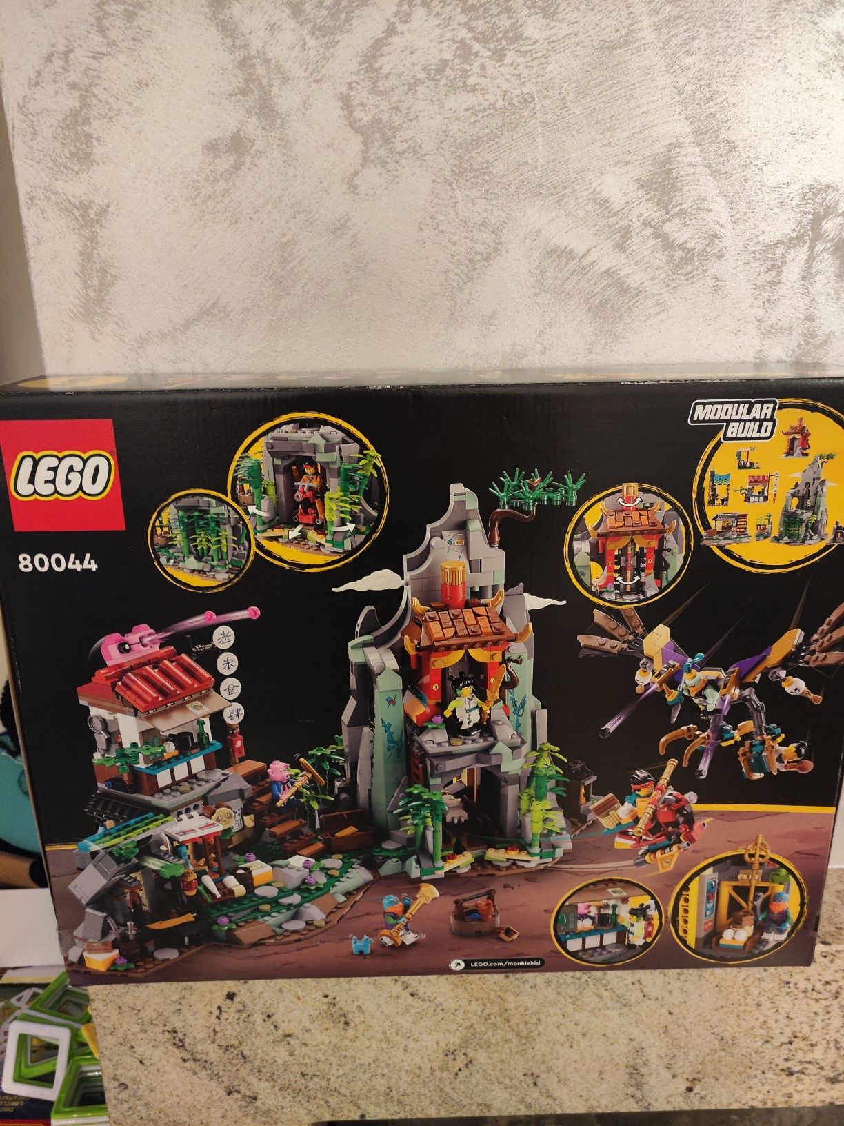 Zestaw LEGO monkie kid Kryjówka ekipy Monkie Kida 80044