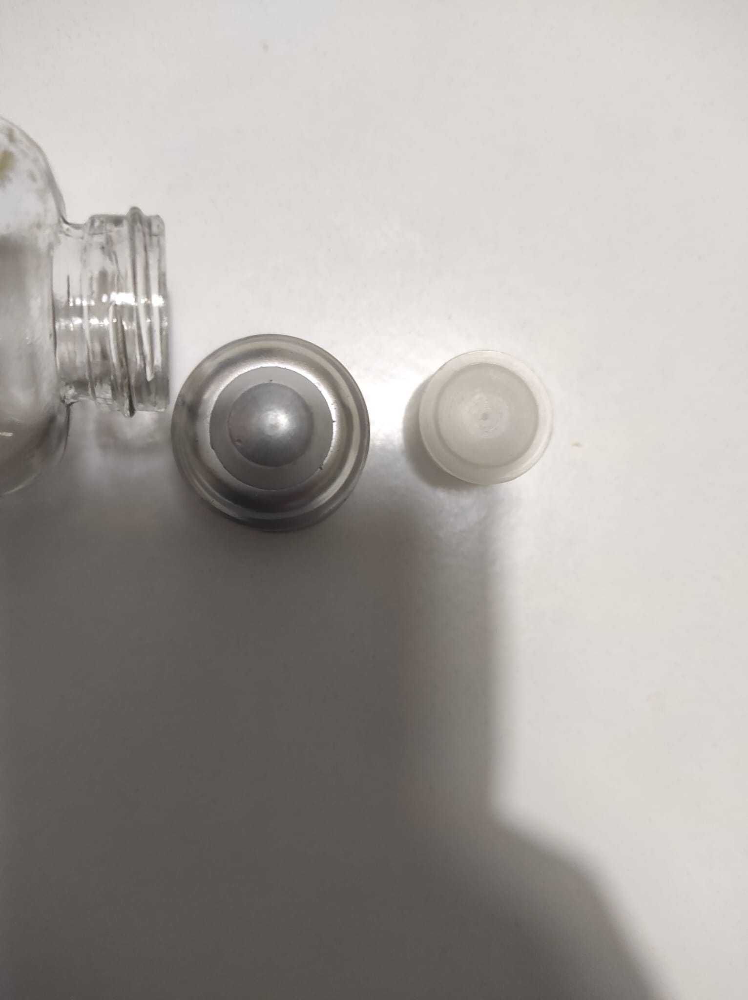 Garrafa vidro 200ml em forma de lâmpada com tampas