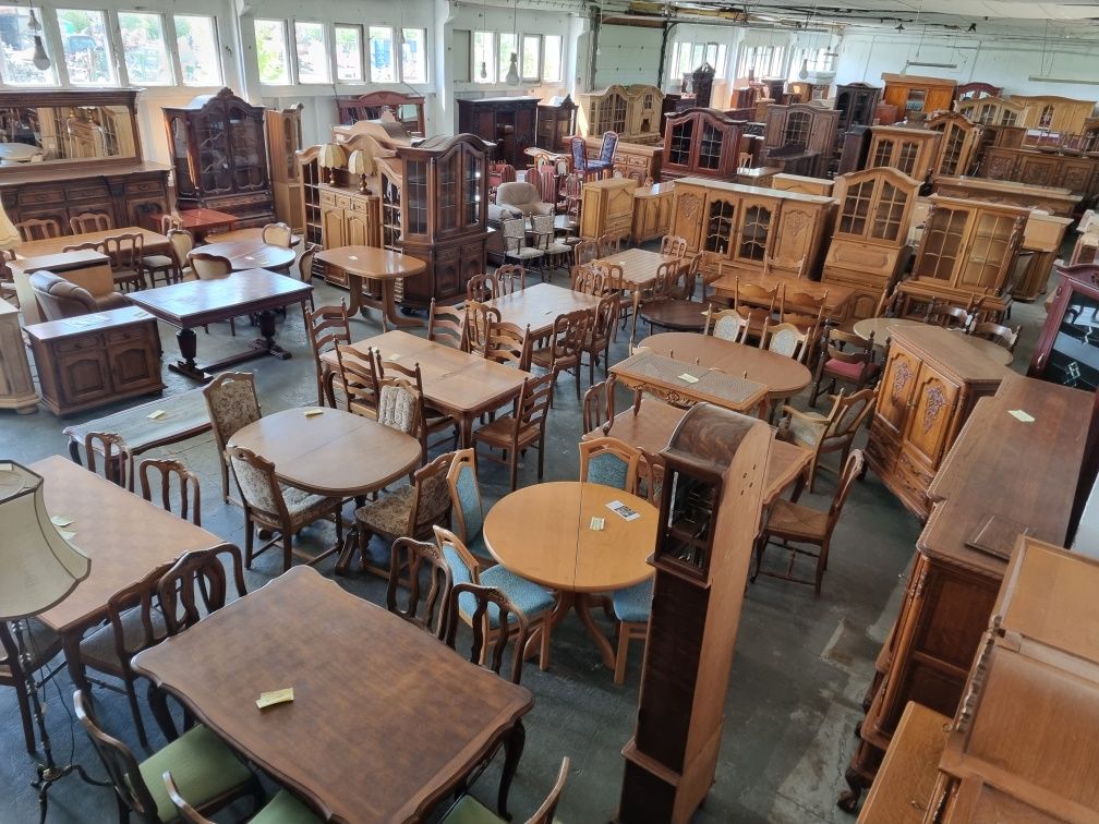 komoda witryna regał biblioteka bufet szafka