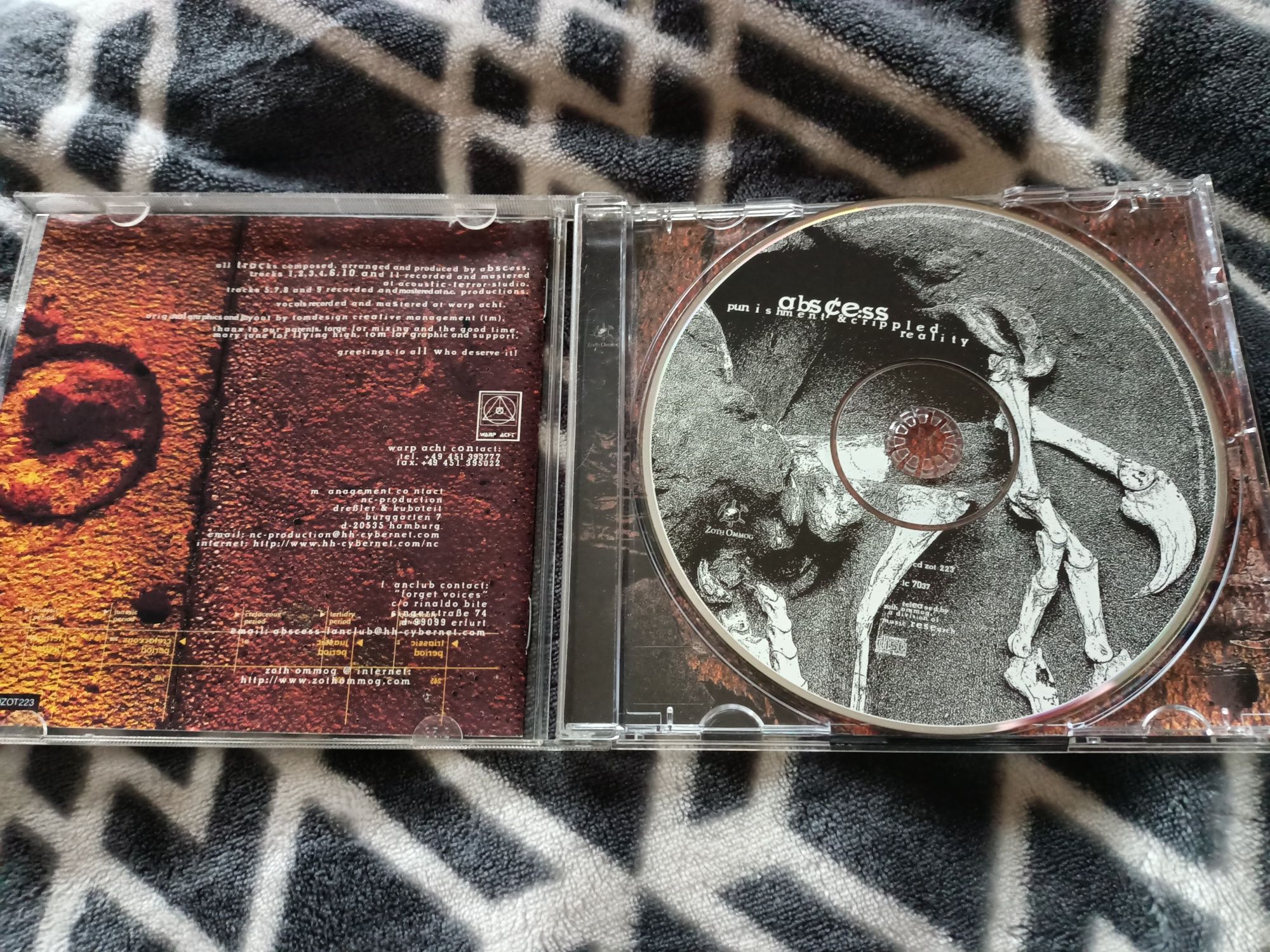 Abscess - Punishment & Crippled Reality (CD, Album)(vg+)