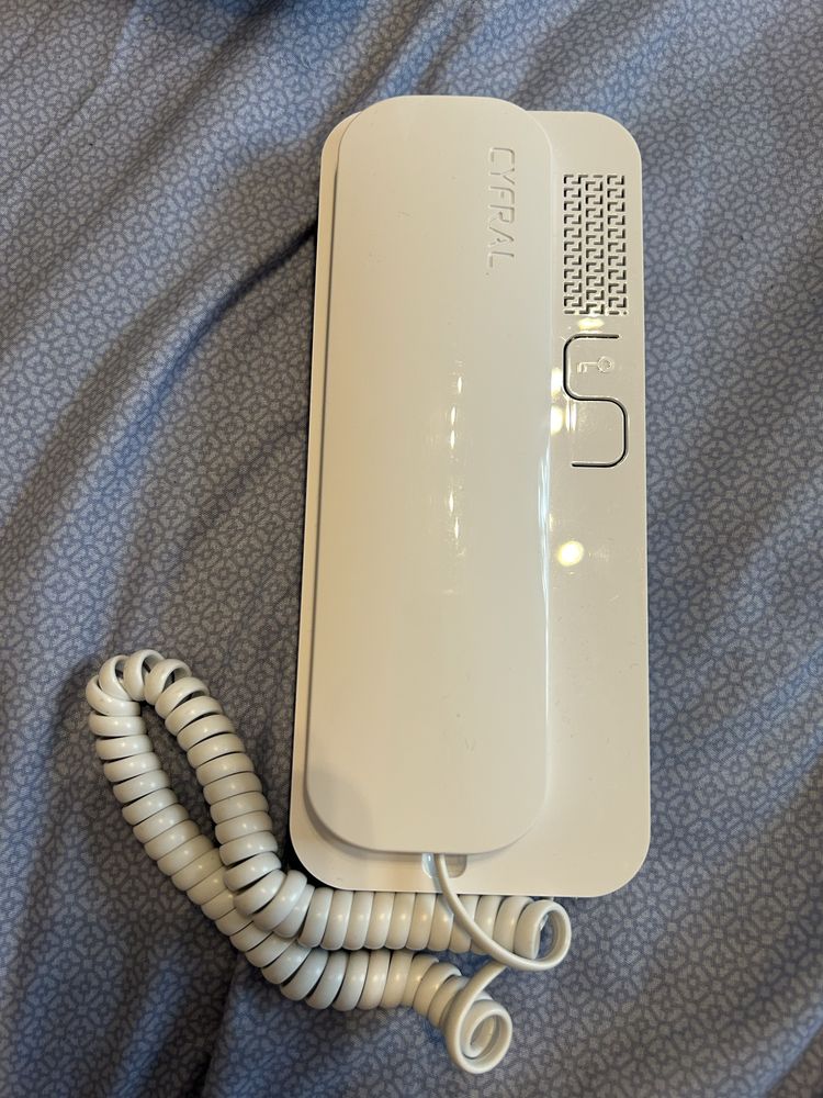 Domofon Unifon wieloprzewodowy Cyfral Smart 5P