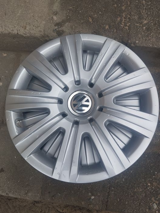Komplet oryginalnych kołpaków VW r16