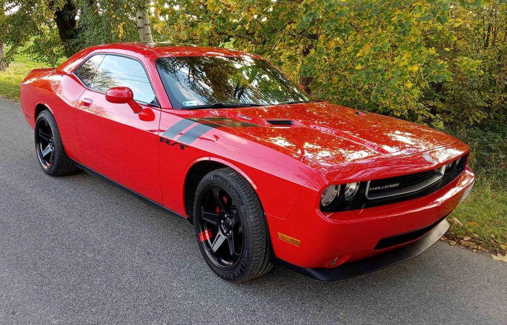 Dodge CHALLENGER R/T 5,7 V8 HEMI manual Zamiana