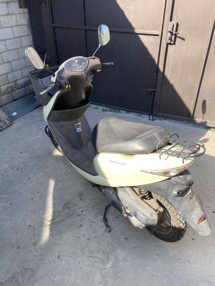 Продам скутер Honda AF62
