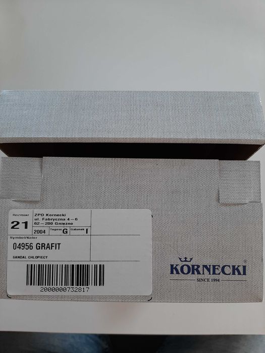 Sandałki dziecięce Kornecki.