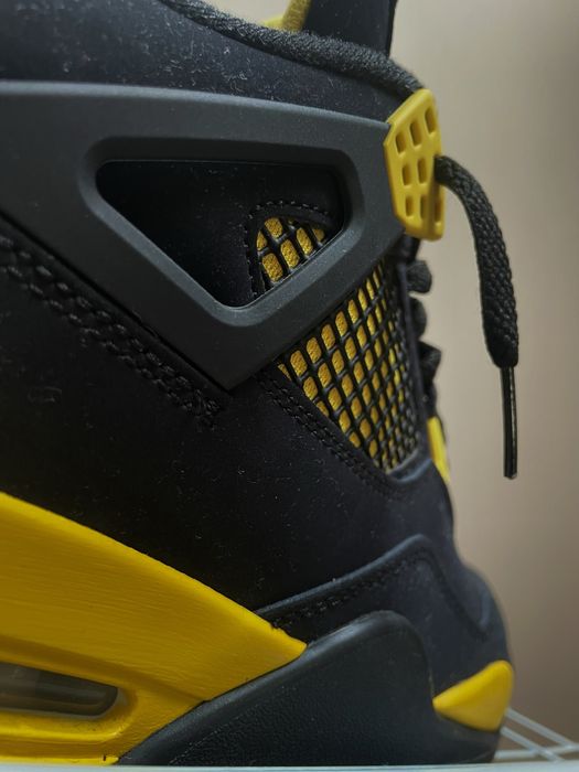 Air Jordan 4 Yellow Thunder Originais