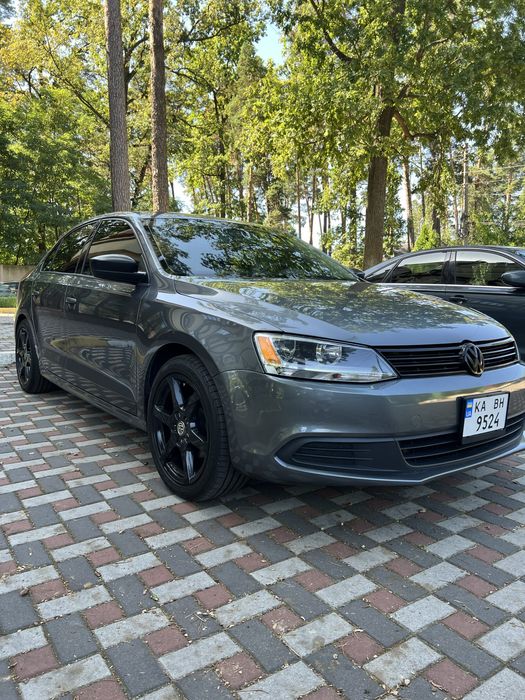 Продам Volkswagen jetta 6 2014