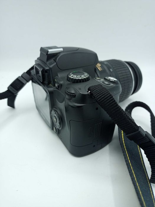 APARAT NIKON D40 + Obiektyw 18-55 mm 1:3,5 - 5,6G