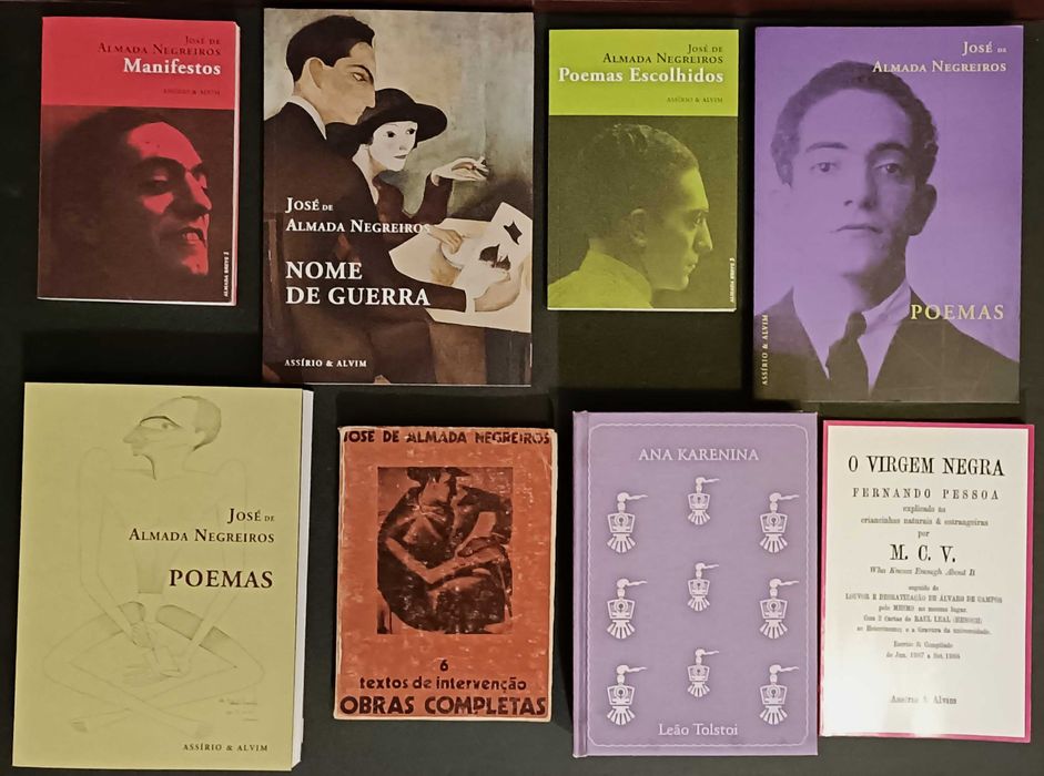 19 livros, principalmente poesia portuguesa. Edições raras. Lote 230€.