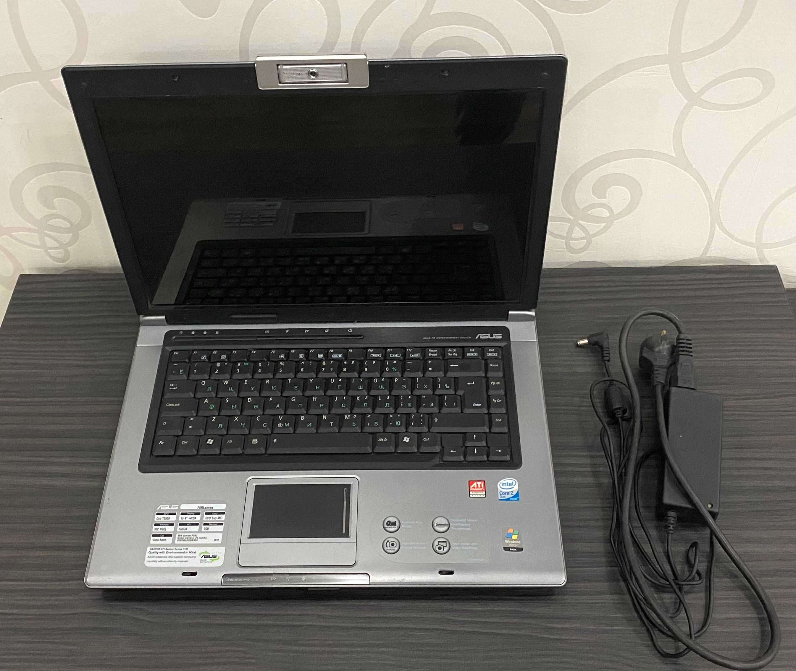 Ноутбук 15,4"  ASUS F5RL T5550, 160Gb, ОЗУ 2Gb, 2 ядра + сумка Belkin