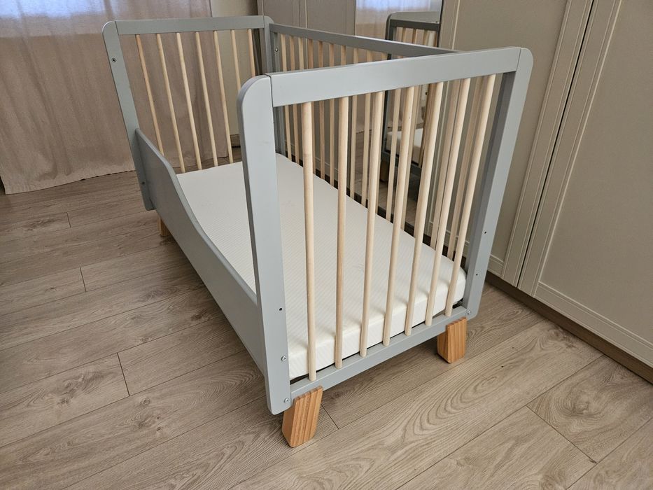 Łóżeczko Kindercraft + materac i gratisy!
