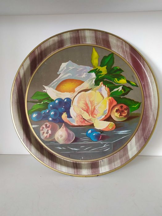 Pamiątka PRL, oryginalna blaszana taca, patera z lat siedemdziesiątych