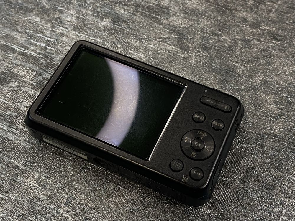 Samsung ES95 цифровий фотоапарат мильничка