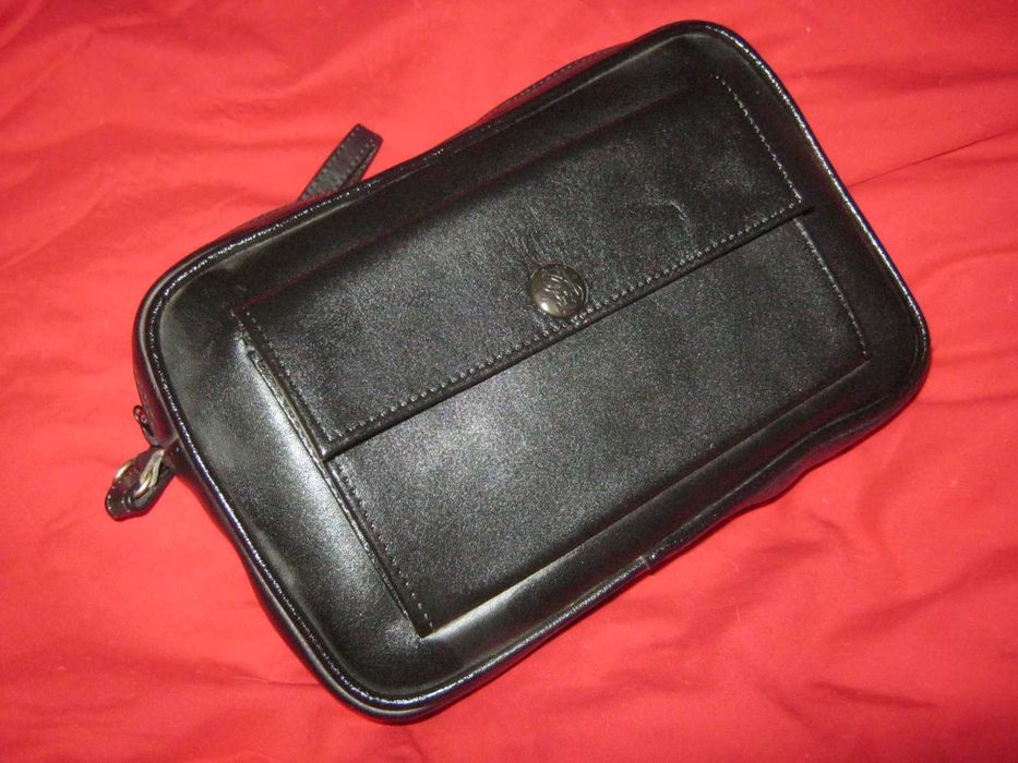 состояние новой вещи черная кожаная мужская барсетка