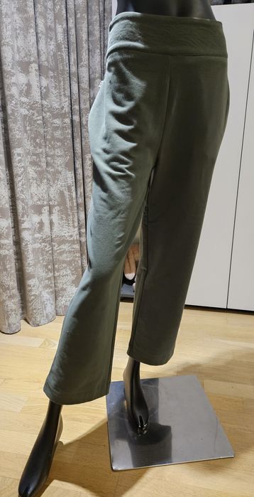 Розпродую жіночий одяг -70%