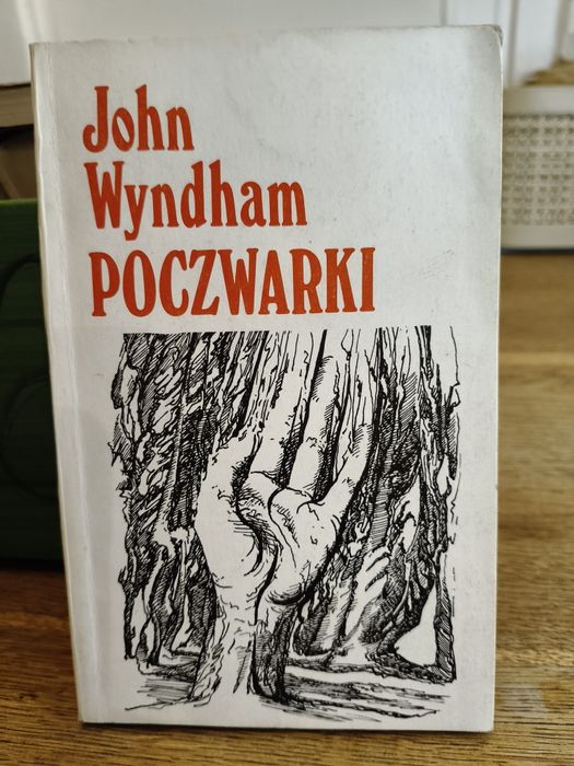 Książka Poczwarki ⁶⁹