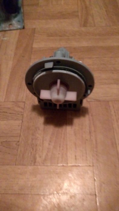 silnik 220v do pralki Brand lub whirlpool stan dobry