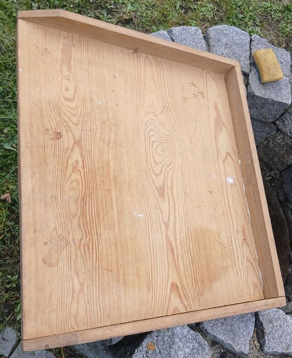 Stolnica z czasów PRL autentyczne drewno 50x60
