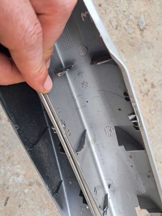 Задня ліва заглушка молдінга рейлінга Тойота Авенсіс т25 63494-05032