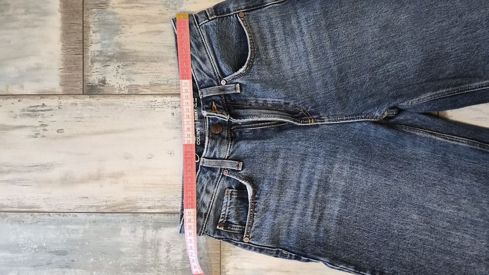 Джинси Colin's. В чудовому стані.