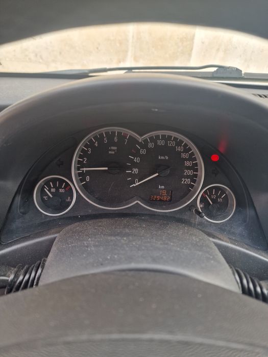 Opel corsa c 1.2 em bom estado