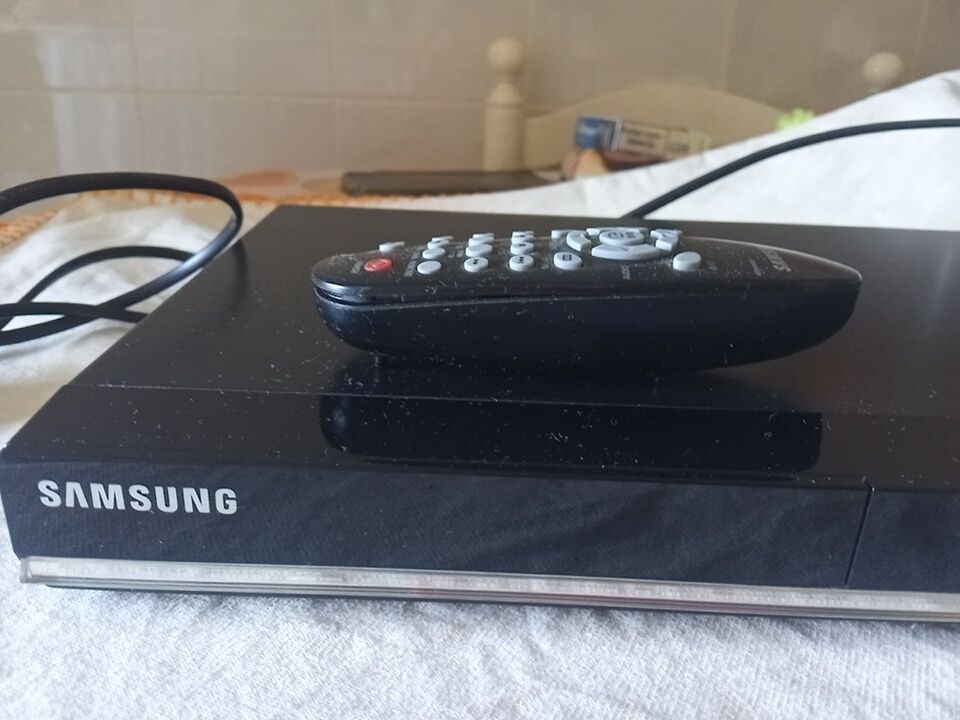 DVD a funcionar da Samsung.