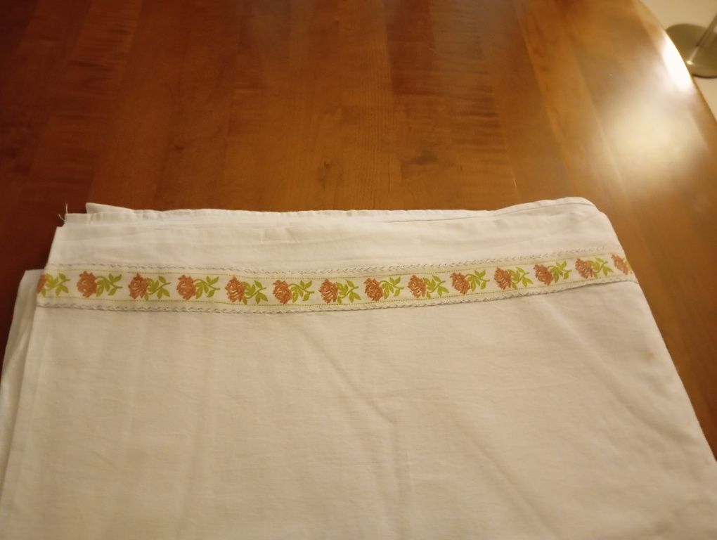 Lençol branco antigo de 1,55 x 1,90 cm