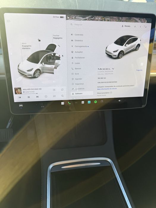 Tesla Model Y Long Range AWD