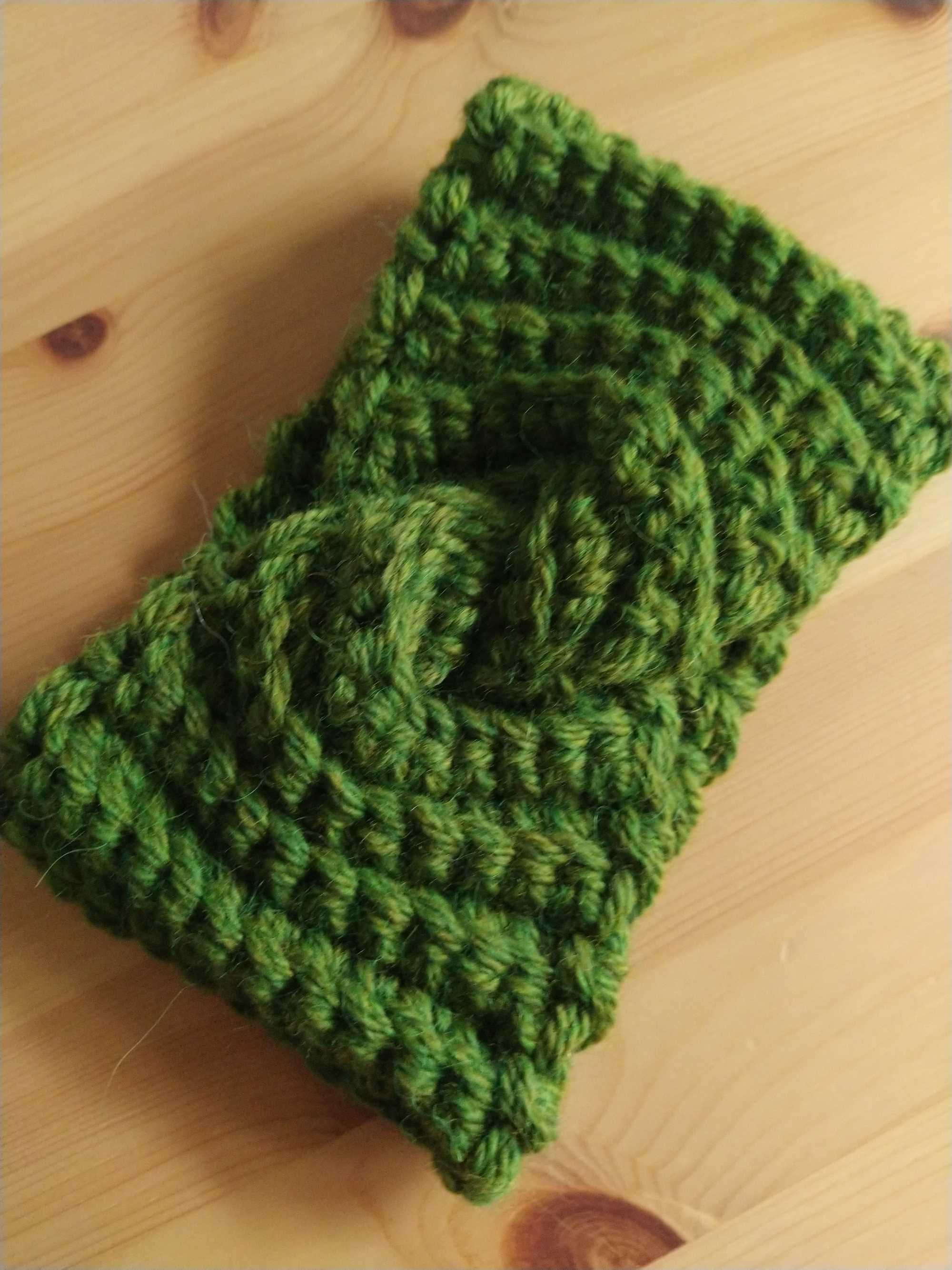 Ręcznie robiona opaska zimowa wełniana ciepła gruba handmade zielona