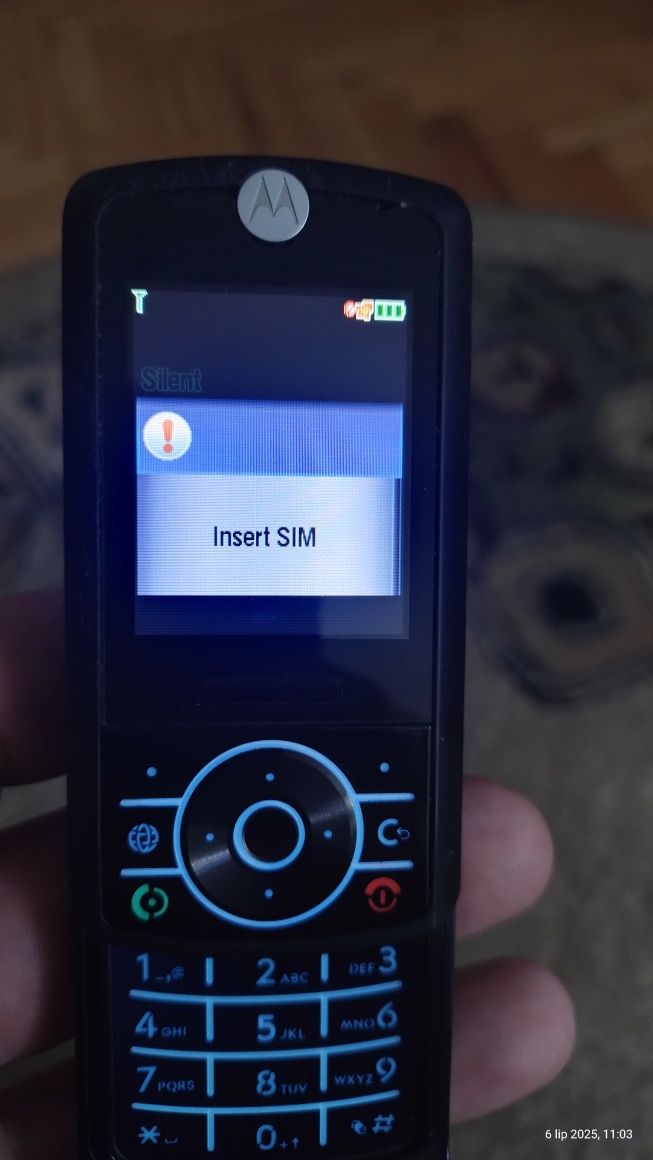 Kolekcjonerski Motorola RIZR Z3 prawie idealny