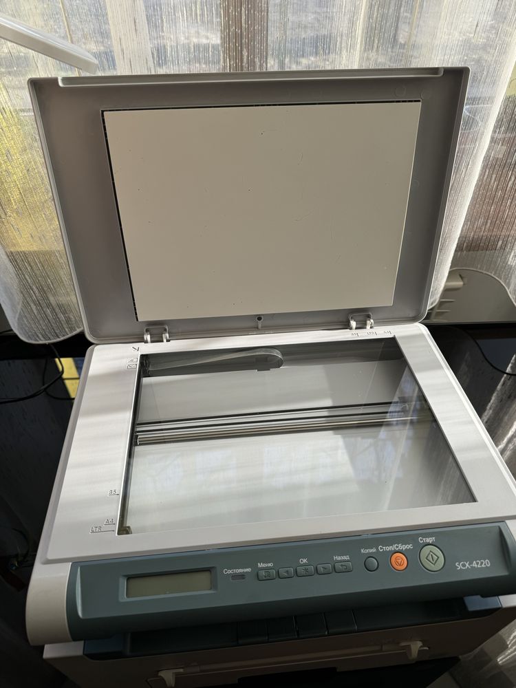 Принтер/ксерокс Samsung scx-4220
