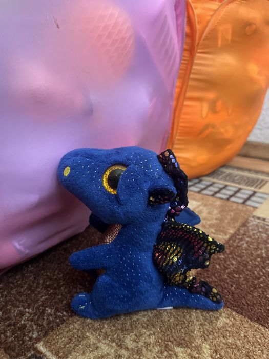 Кумедні динозаврики