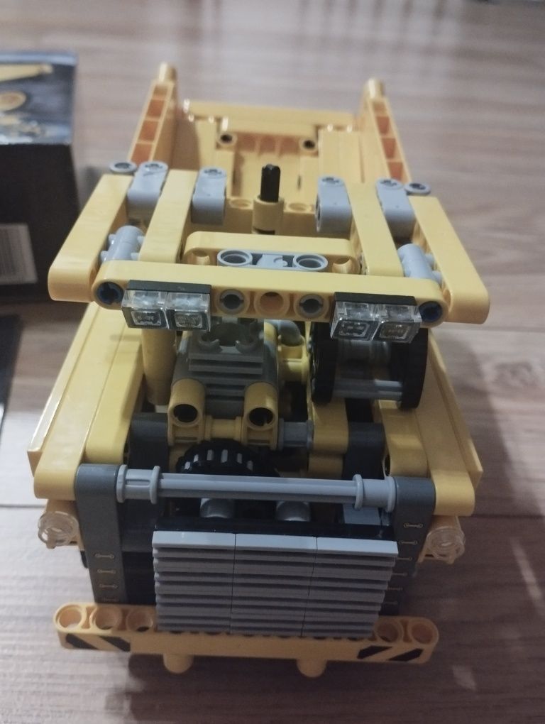 LEGO Technic 42035