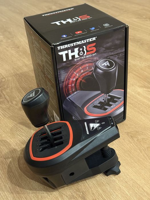 Volante T-Gt ii + Volante SF1000 + Pedais T-LCM + Shifter TH8S