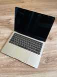 MacBook Pro 13,3" Intel Core i5 2,3 GHz i 16 GB pamięci RAM