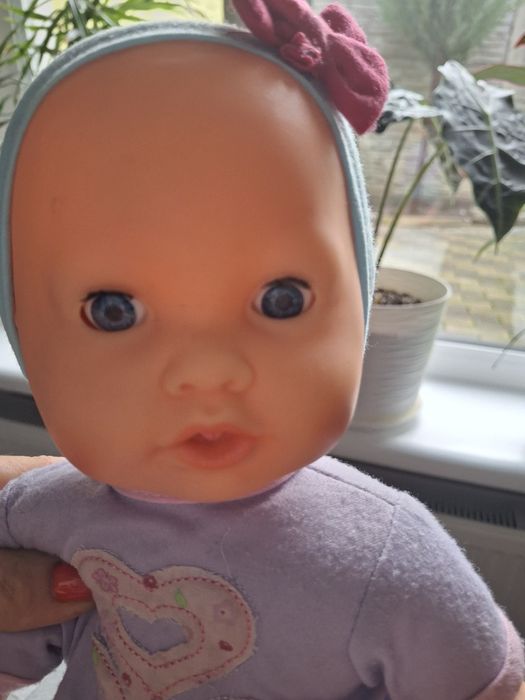 Продам  две куклы.