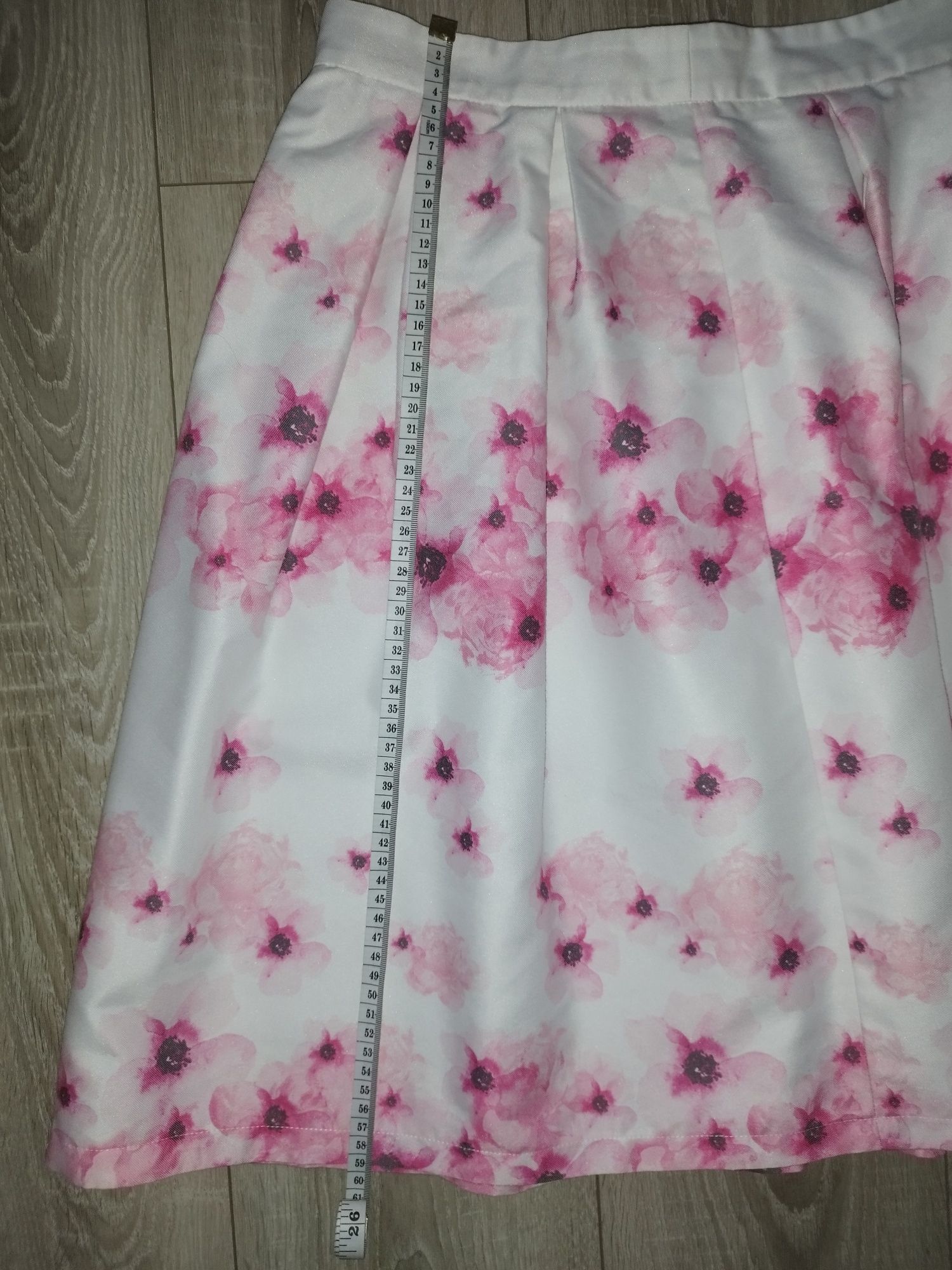 Damska biała plisowana spódnica w kwiaty M L