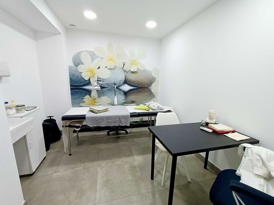 Loja com 1 gabinete Pontinha