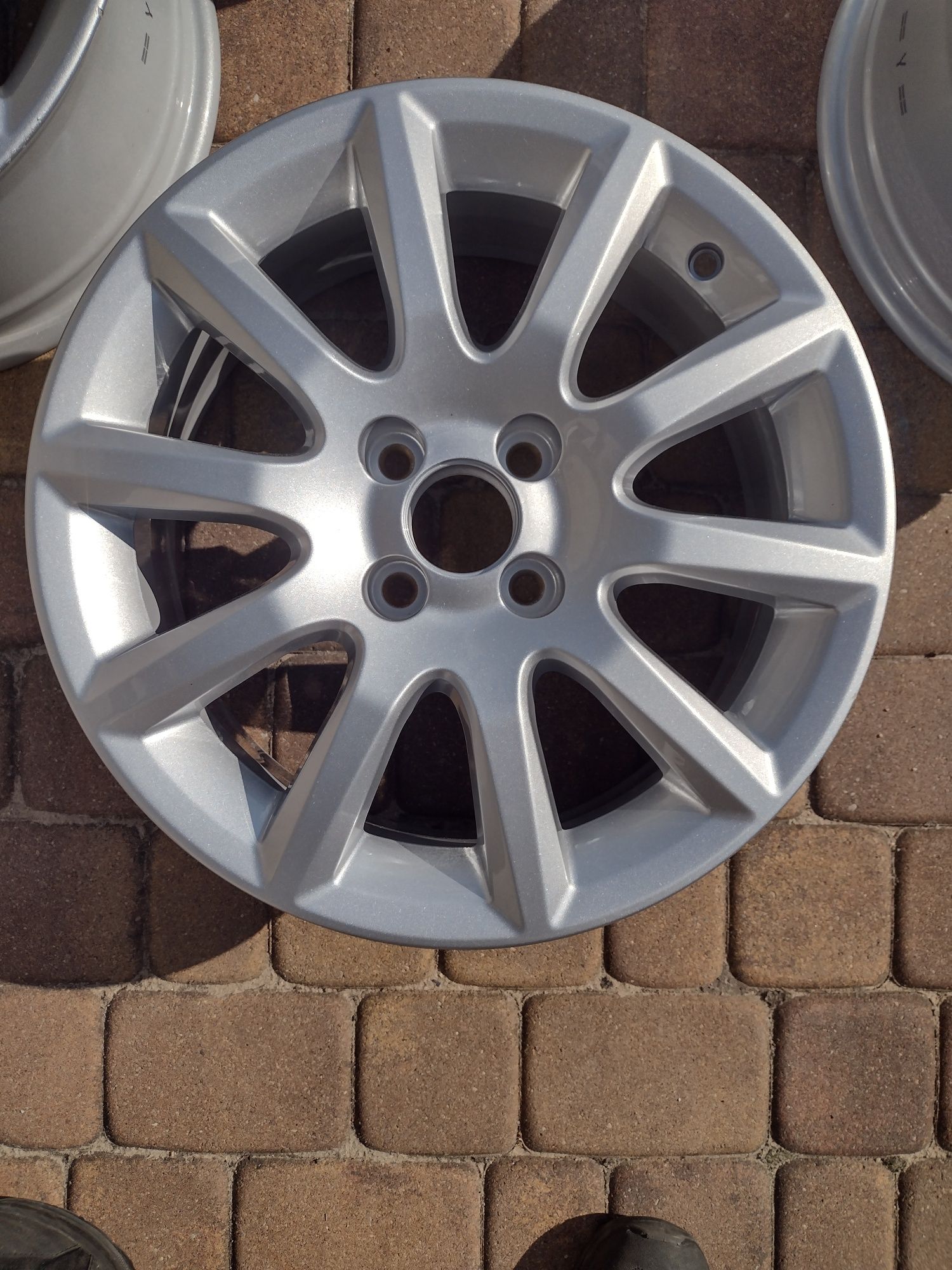 Nowe alufelgi 16" OE 4x100 opel, Suzuki, honda kia hiundai, chevrolet