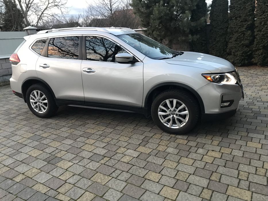 Продам нісан рог 2019р