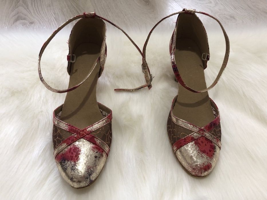 Бальні туфлі 25 см