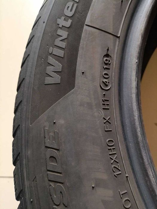 Комплект шин б/у 215/65R17 99V Hankook Winter i*cept EVO 2 SUV