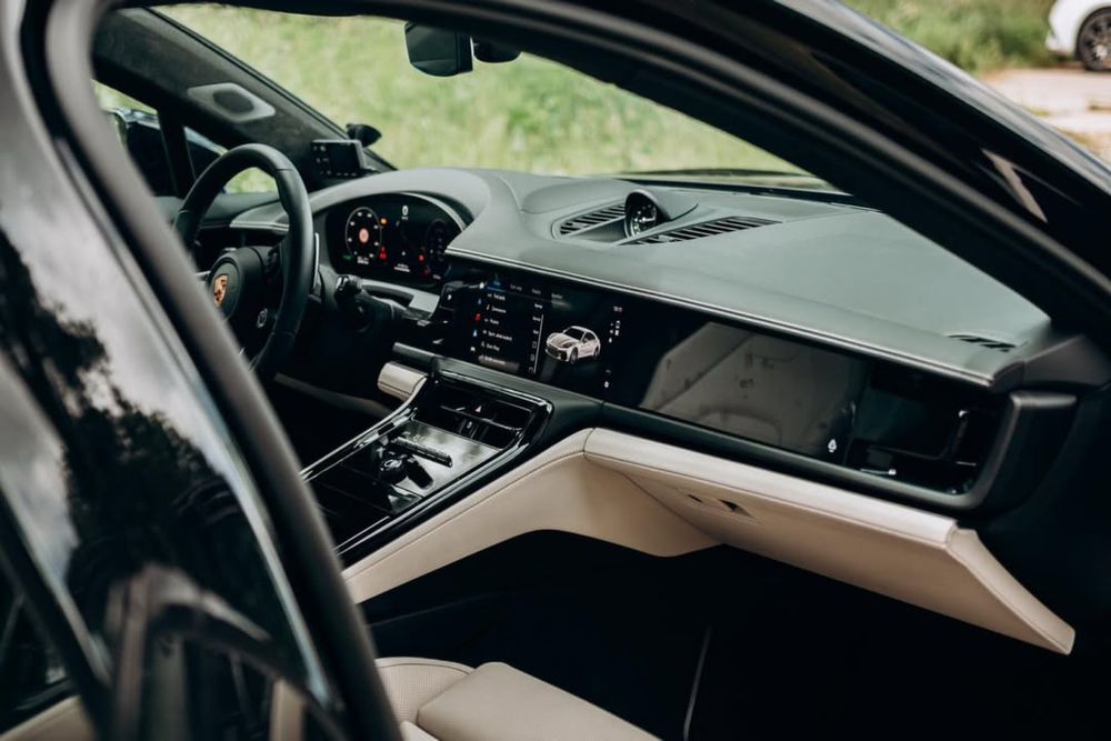 Auto do ślubu, Porsche Panamera Kalisz, Ostrów